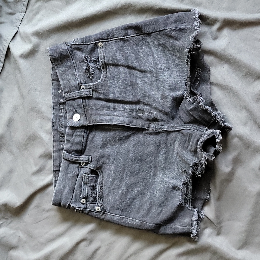 Sz 4 AE Black Super Stretch Denim Mom Shorts